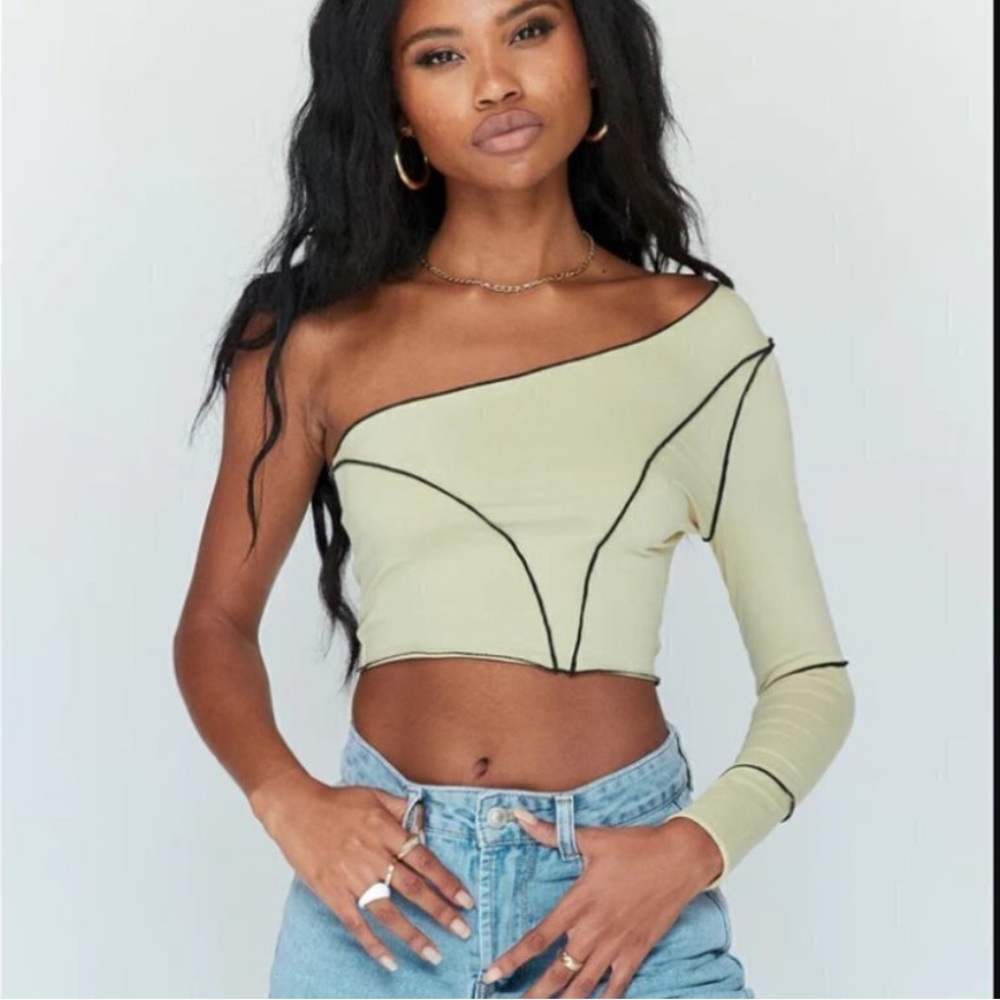 Princess Polly Top